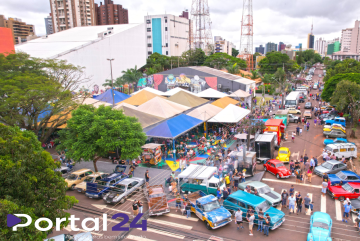 Feira do Teatro terá capoeira, afrohouse e artes plásticas neste domingo (29) em Cascavel
