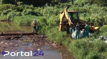 Força-tarefa retira 62 toneladas de lixo descartado irregularmente do Rio Quati