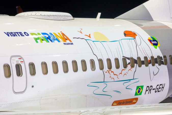 Desenho das Cataratas do Iguaçu passa a ilustrar avião da frota temática da Gol