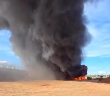 Incêndio destrói fábrica de sofás em Terra Boa