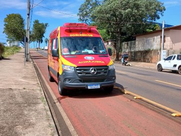 Mulher sofre queda de patinete na Avenida Tito Muffato