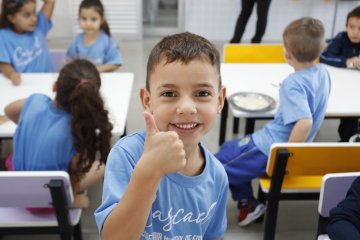 Prazo para solicitação de uniforme escolar acaba nesta sexta e cerca de 4 mil pedidos ainda não foram feitos