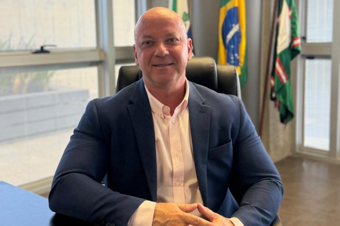 Ratinho Junior nomeia Francisco Zanicotti como procurador-geral de Justiça para novo biênio uma hora após a eleição