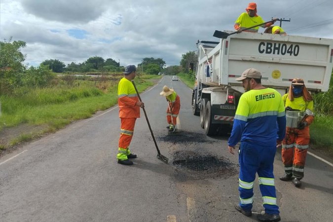 Rodovia entre Carlópolis e Guapirama recebe melhorias no pavimento