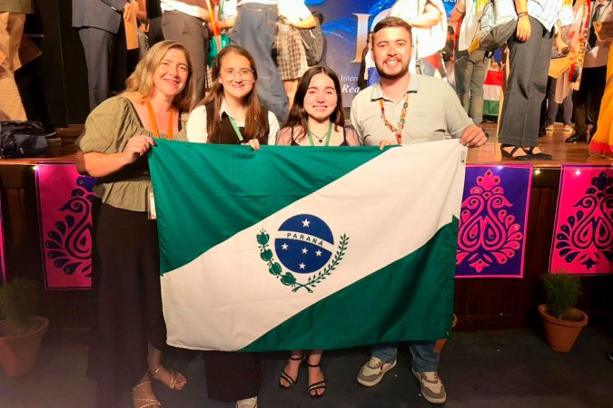 Estudantes da rede estadual em Cascavel apresentam projeto em feira na Índia