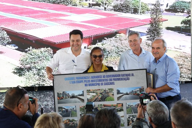 Governador autoriza R$ 80,7 milhões para pavimentação em concreto do terminal da Ferroeste