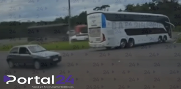 Câmera de segurança registra momento de grave acidente na BR-277, em Céu Azul