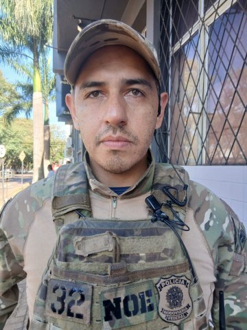 Caminhonete 'pesada' foi interceptada na BR-277, diz PRF