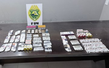 Choque apreende mais de 350 ampolas de medicamentos para emagrecer na rodoviária de Cascavel