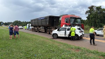 Criança morre em grave acidente na BR-277