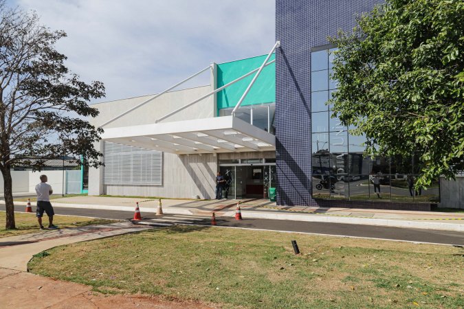 UTI Adulto do Hospital Universitário da UEL recebe melhor selo do País