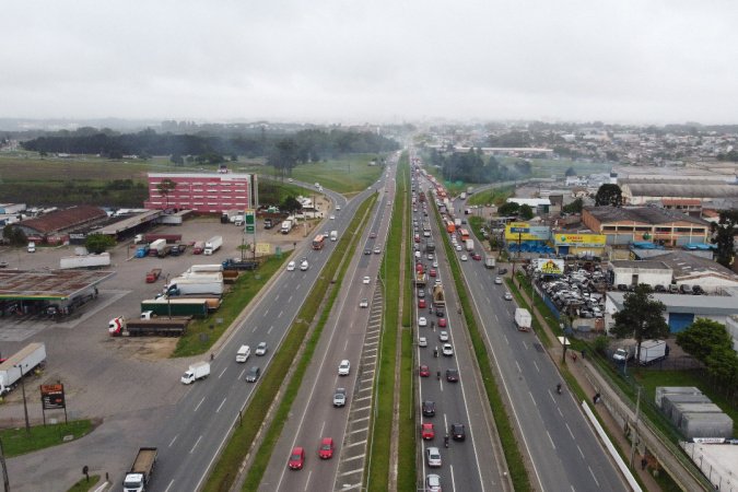 Curitiba, Colombo e Fazenda Rio Grande: Estado assina contrato para anteprojeto de novo corredor de ônibus