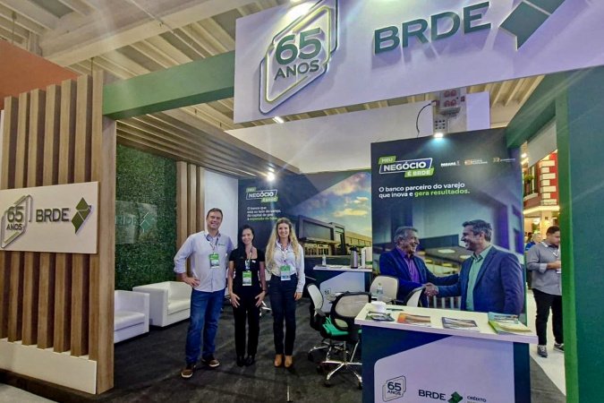 BRDE leva crédito para expansão e soluções energéticas à ExpoApras