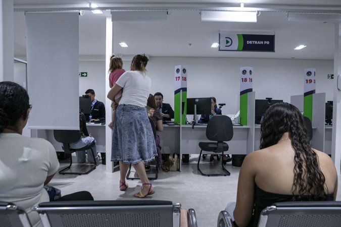 Tudo no mesmo local: Poupatempo Paraná ultrapassa 1,1 milhão de atendimentos