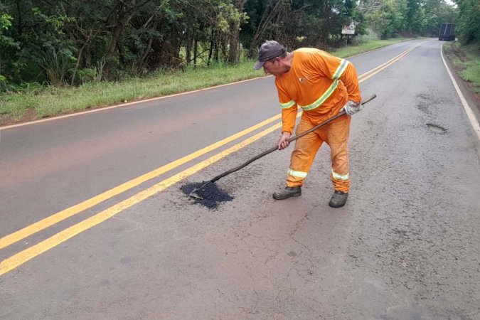 DER/PR começa conservação em 53,1 km da PR-092 na região Norte