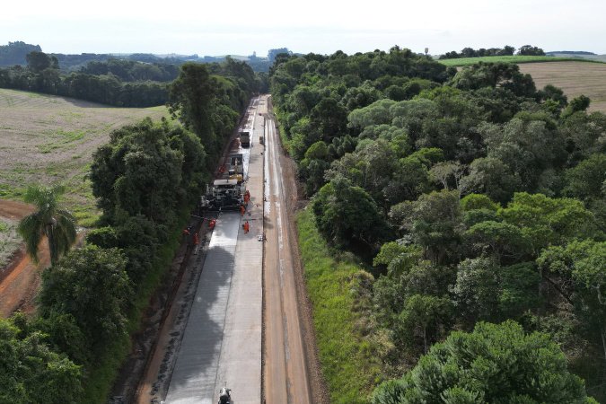 Restauração de rodovias entre Pitanga e Nova Tebas avança no primeiro mês de obras