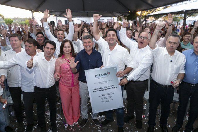 Estado inaugura hospital em Terra Boa e anuncia investimentos para pavimentação rural
