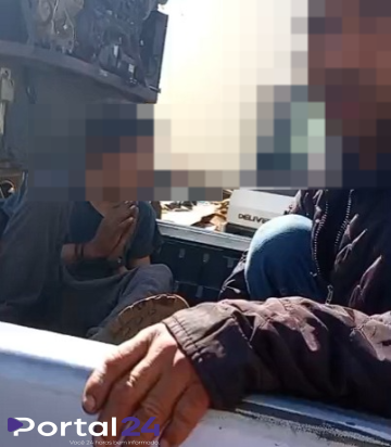 Vídeo mostra momento em que dupla é contida por moradores após furto em Cascavel