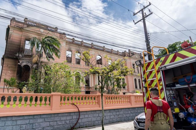 Alunos do Instituto de Educação de Paranaguá terão aulas remotas a partir de quarta-feira