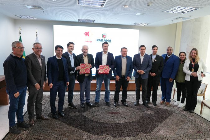 Ratinho Junior reforça apoio ao Corpus Christi de Curitiba, um dos maiores do mundo