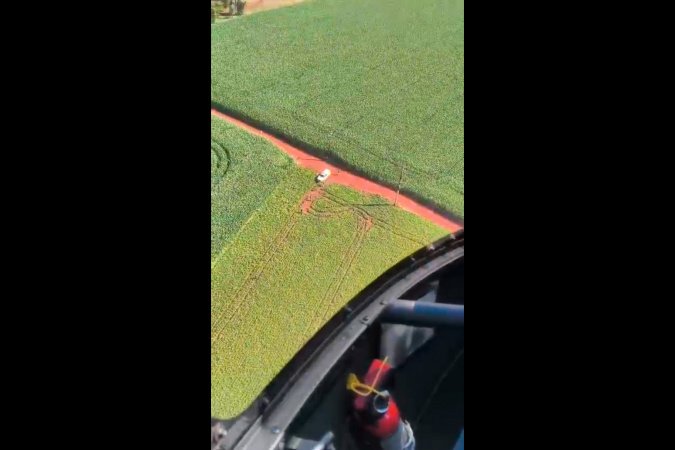 Helicóptero da PMPR localiza em Cascavel suspeitos de latrocínio em Santa Catarina