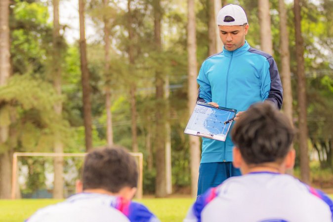 Da universidade para os gramados: UEPG terá curso de Tecnologia em Futebol
