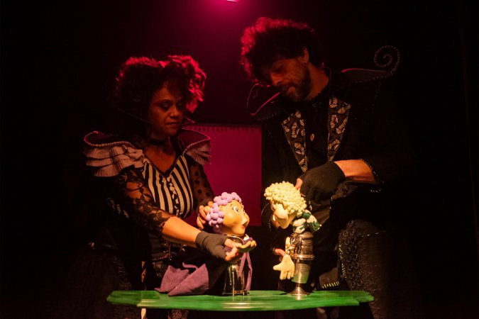 "Historieta": espetáculo premiado sobre afeto retorna ao Teatro Guaíra em maio