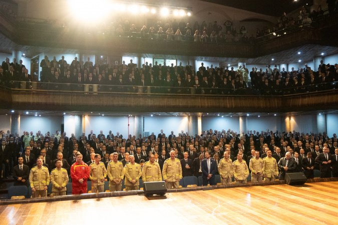 Corpo de Bombeiros inicia formação da maior turma de soldados da história