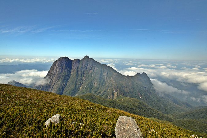 IAT reforça cuidados especiais em áreas de campos de altitude do Pico Paraná