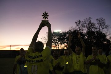 Santa Lúcia conquista o título do Futebol Suíço 50+ no Paraná Bom de Bola; confira os finalistas deste domingo