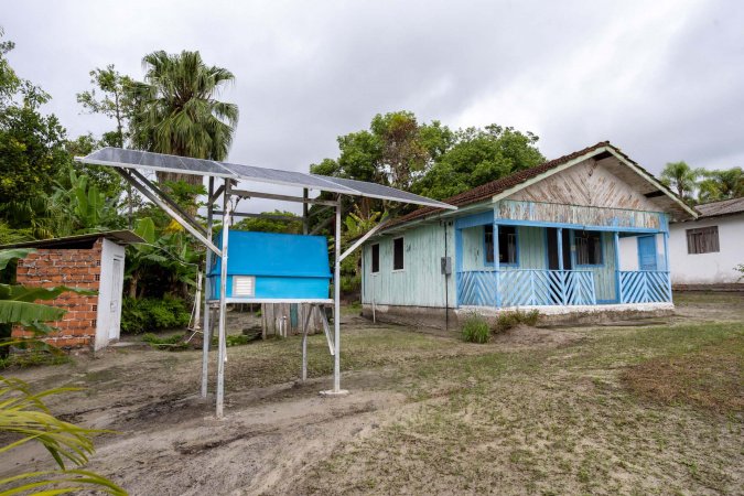Copel instala energia solar para moradores de ilhas no Litoral do Paraná