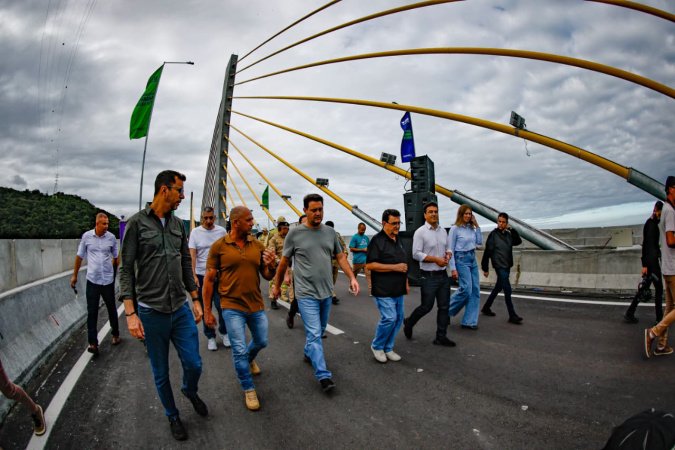 Novo cronograma: Ponte de Guaratuba terá liberação de veículos no sábado, às 11h30