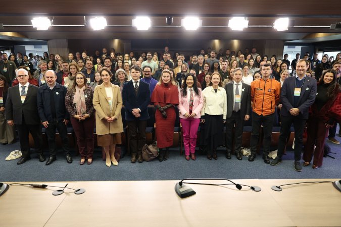 Desenvolvimento sustentável: Estado e OAB-PR firmam parceria para ampliar apoio aos municípios