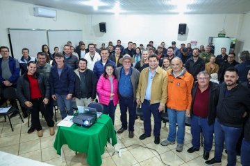 Aporte de R$ 10 milhões a 253 empresários e 80 novas casas reforçam reconstrução de Rio Bonito do Iguaçu