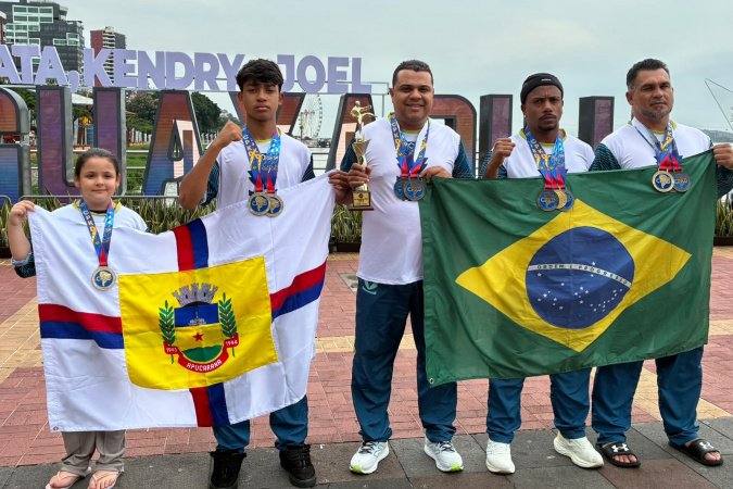 Atletas de equipes apoiadas pelo Estado conquistam medalhas em torneio internacional de karatê