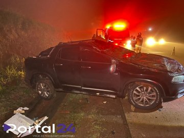 Casal fica ferido após caminhonete capotar em Santa Maria, distrito de Santa Tereza do Oeste