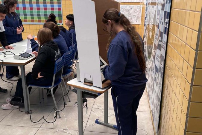 Parlamento Jovem vai diplomar vereadores mirins eleitos em 64 municípios