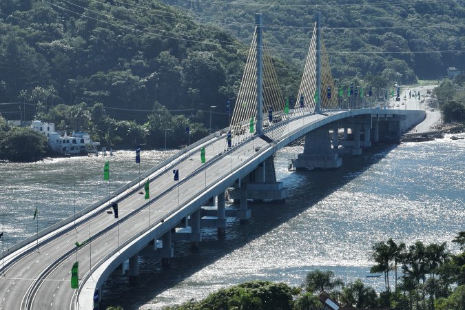 98% dos paranaenses acreditam que Ponte da Vitória vai aumentar turismo do Litoral