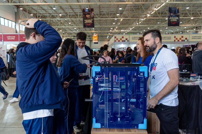 Estado participa da Universo UFPR, maior feira de educação superior do Paraná