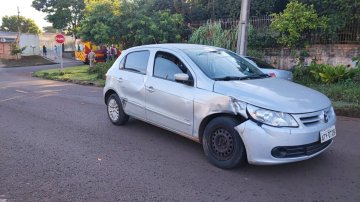 Gol e moto batem em cruzamento no Floresta