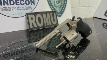 Homem é detido com revólver perto de CMEI de Cascavel