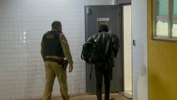 Homem é preso com fios furtados no bairro Neva