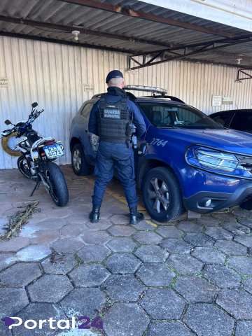 Motocicleta com alerta de furto é recuperada pela Guarda Municipal no Centro