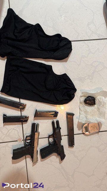 Operação conjunta apreende armas, drogas e munições após travessia clandestina em Foz do Iguaçu