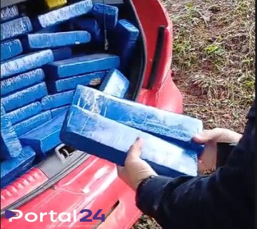 Perseguição termina com apreensão de 199 quilos de maconha após grave acidente em Itaiópolis