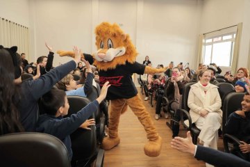 Proerd inicia atividades de 2026 e vai atender mais de 3 mil alunos da rede municipal de Cascavel