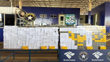 Receita Federal apreende 460 celulares com estudante de medicina na Ponte da Amizade