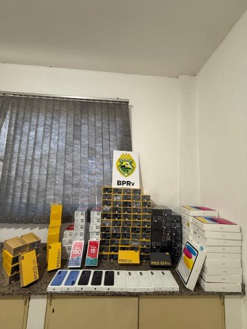 ROTAM apreende 147 eletrônicos durante operação na BR-277 em Santa Tereza do Oeste