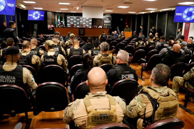 Forças de segurança e MPPR deflagram operação com 559 mandados contra integrantes de facção criminosa