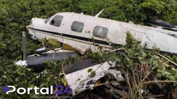 Avião com destino a Curitiba cai em Santa Catarina e deixa duas pessoas gravemente feridas